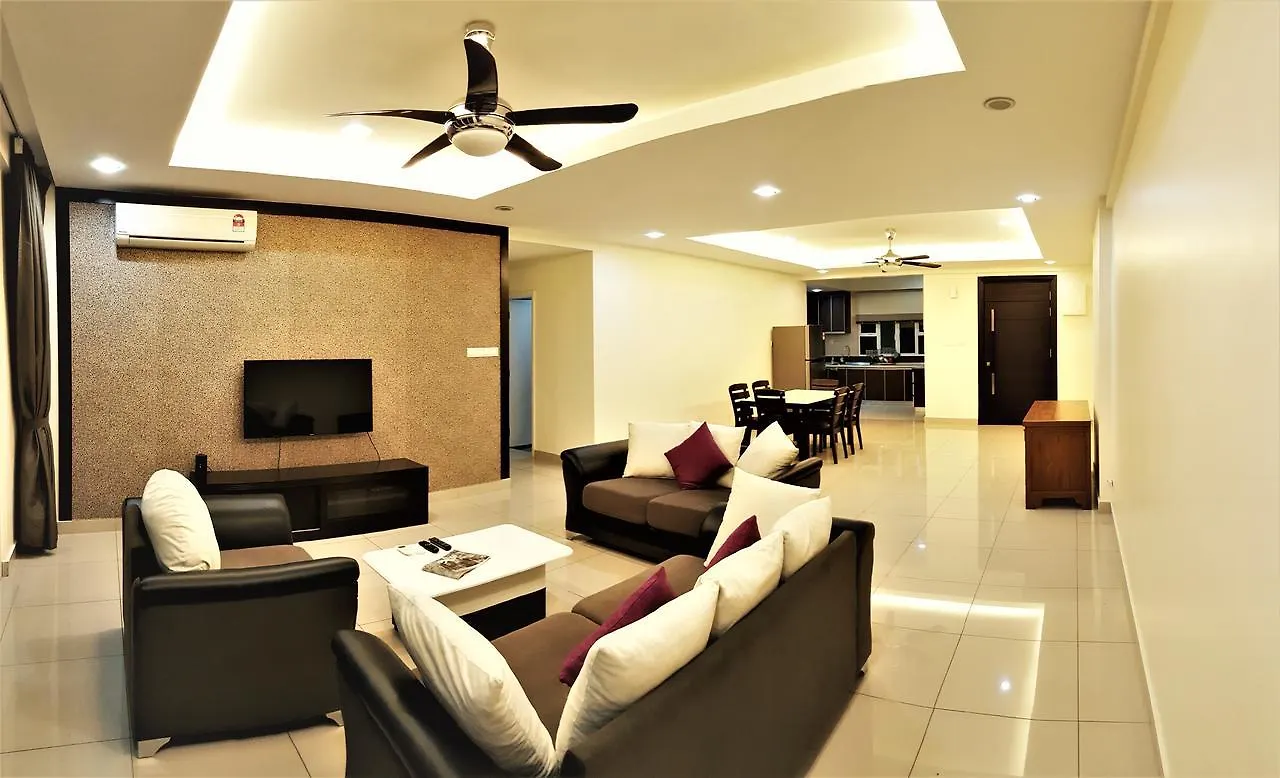 Summerton Luxury Suite By D Imperio Homestay Penang Bayan Lepas 0*,
