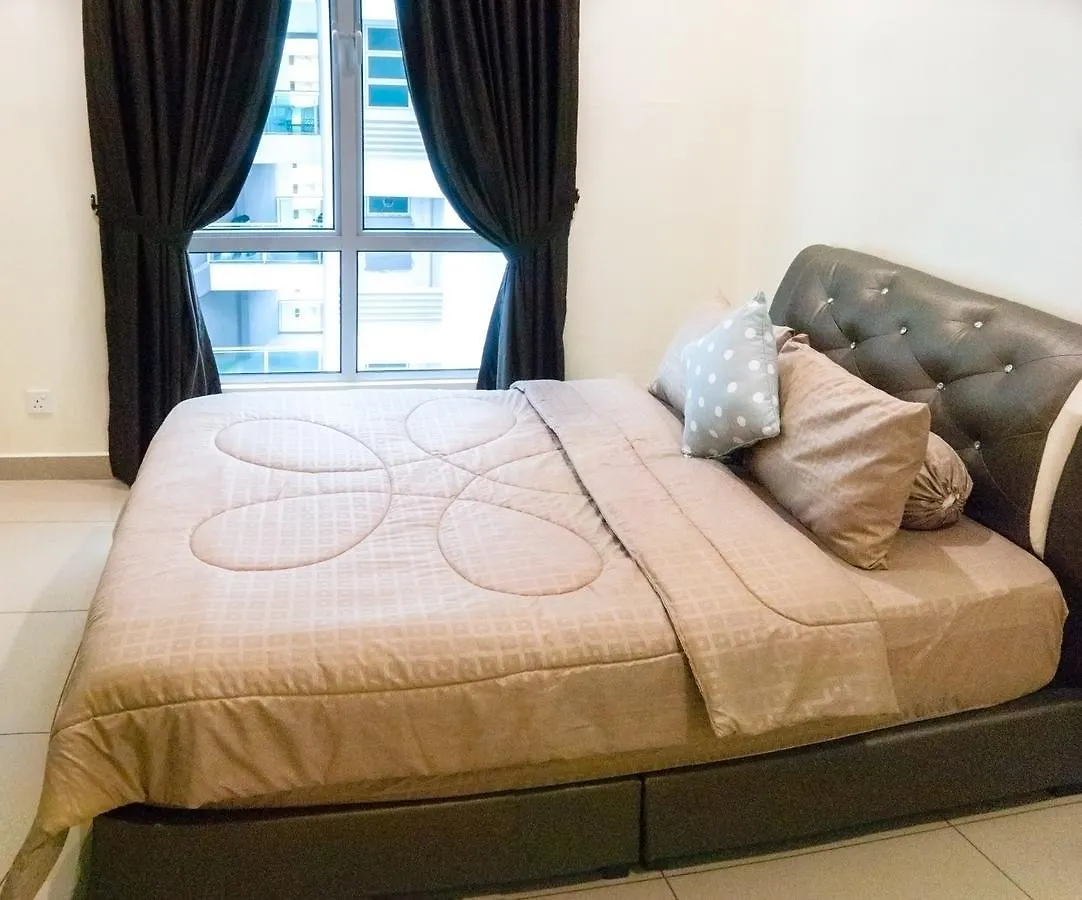 Summerton Luxury Suite By D Imperio Homestay Penang Bayan Lepas