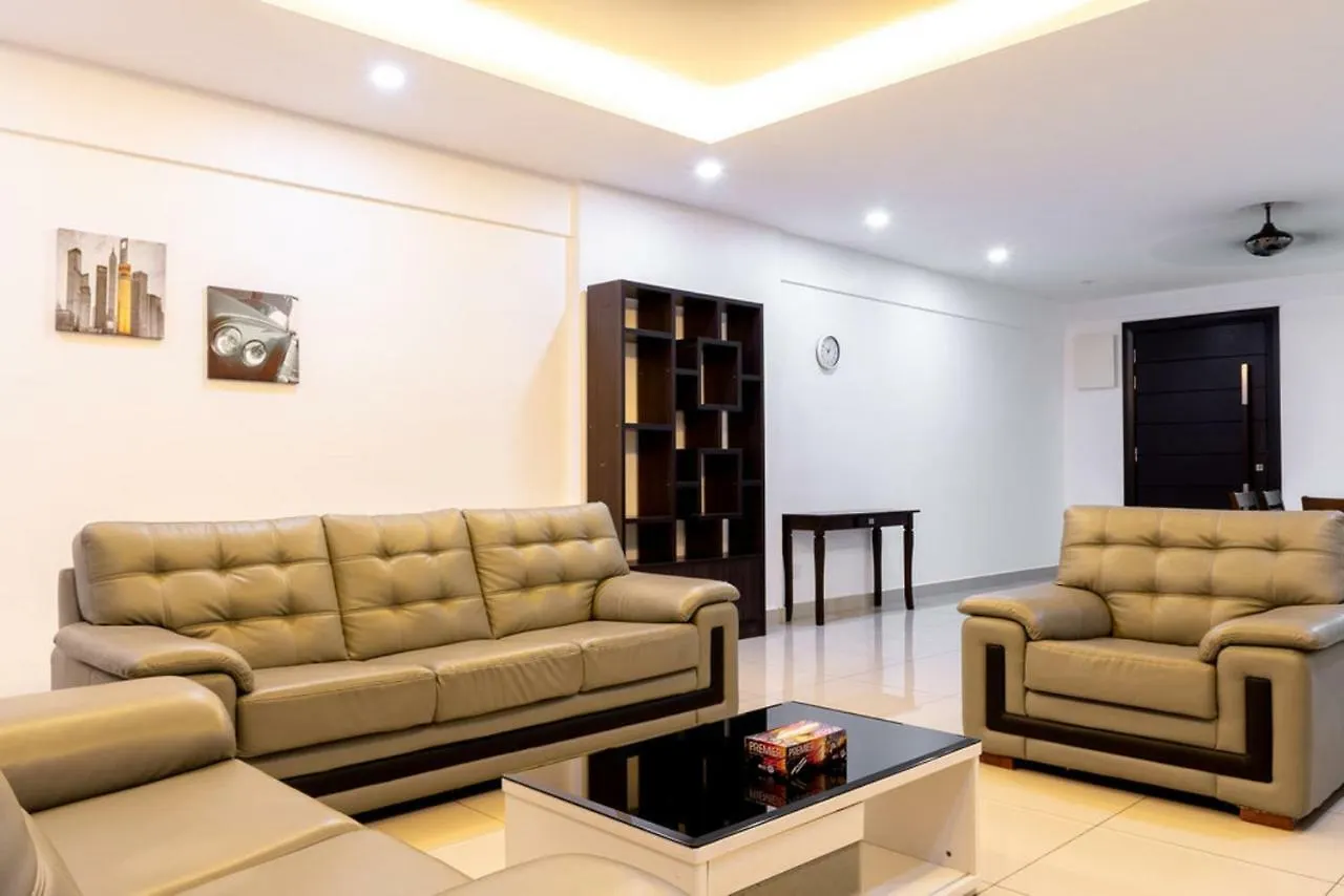 Summerton Luxury Suite By D Imperio Homestay Penang Bayan Lepas 0*,  Malaysia