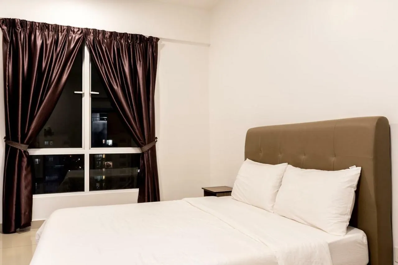 Summerton Luxury Suite By D Imperio Homestay Penang Bayan Lepas
